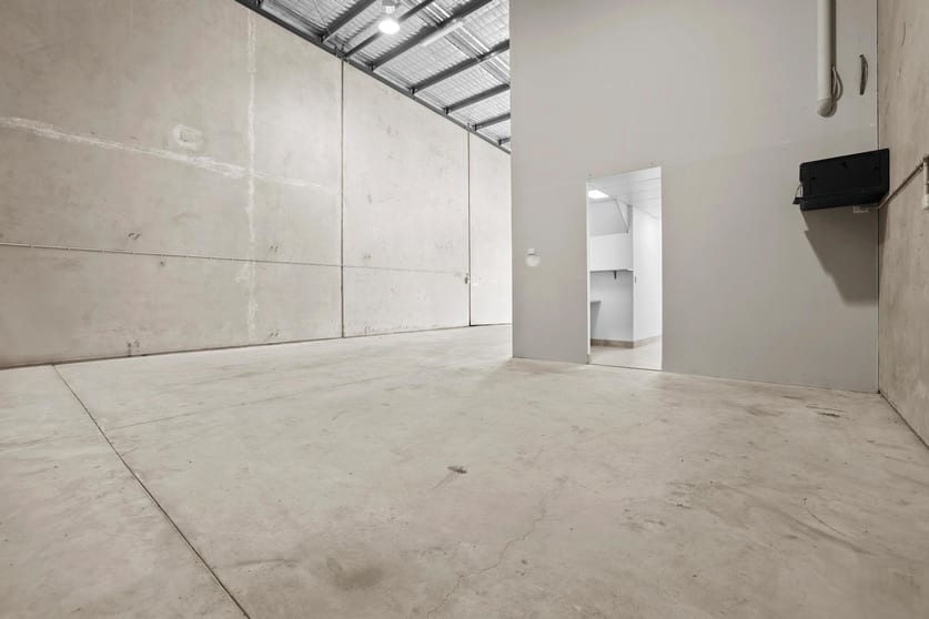 Click to view all images Unit 2/10-12 Montore Road Minto NSW 2566 - Image 3