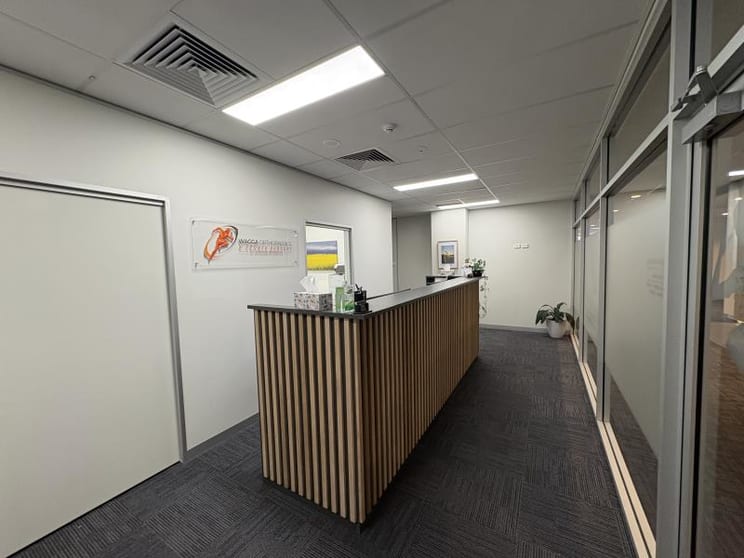 Click to view all images Level 1 Suite 13/2-10 Docker Street Wagga Wagga NSW 2650 - Image 3