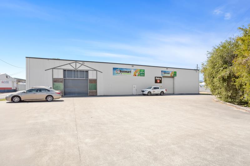 Click to view all images Whole of the property/206 West Street Allenstown QLD 4700 - Image 1
