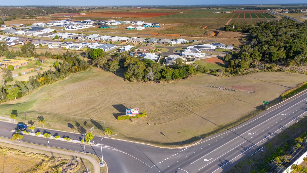 Click to view all images L200/2 Sienna Blvd Ashfield QLD 4670 - Image 3