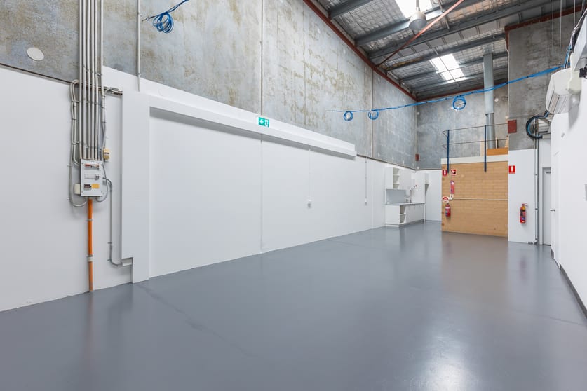 Click to view all images 2/3 King Edward Road Osborne Park WA 6017 - Image 2