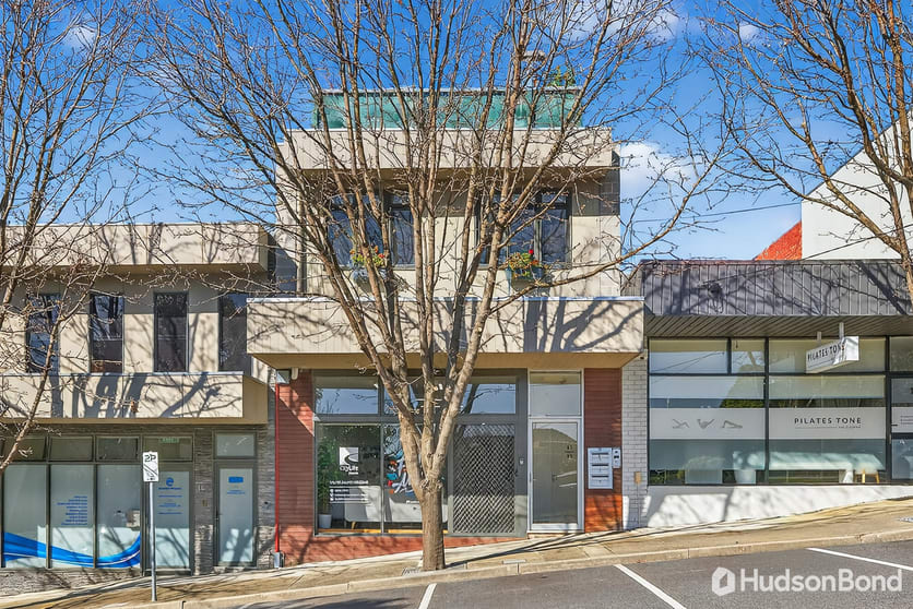 Click to view all images 12 Horsfall Street Templestowe Lower VIC 3107 - Image 2