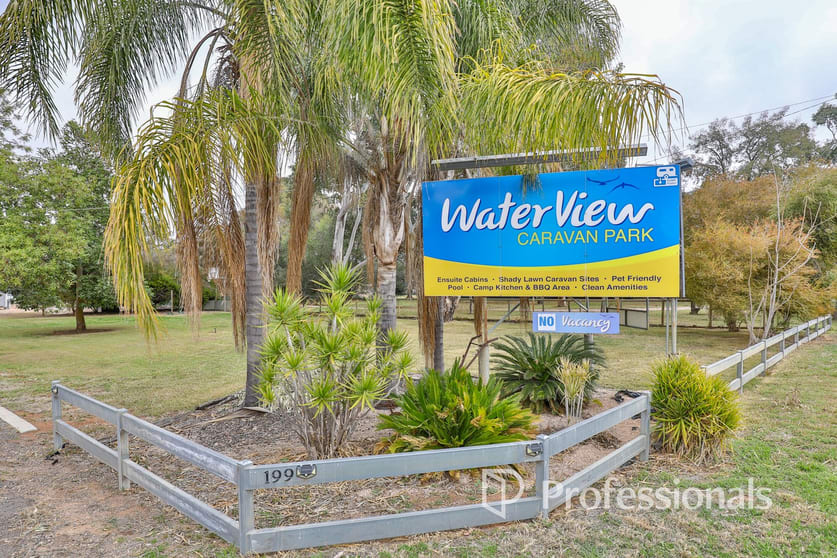Click to view all images 199 Ranfurly Way Mildura VIC 3500 - Image 1