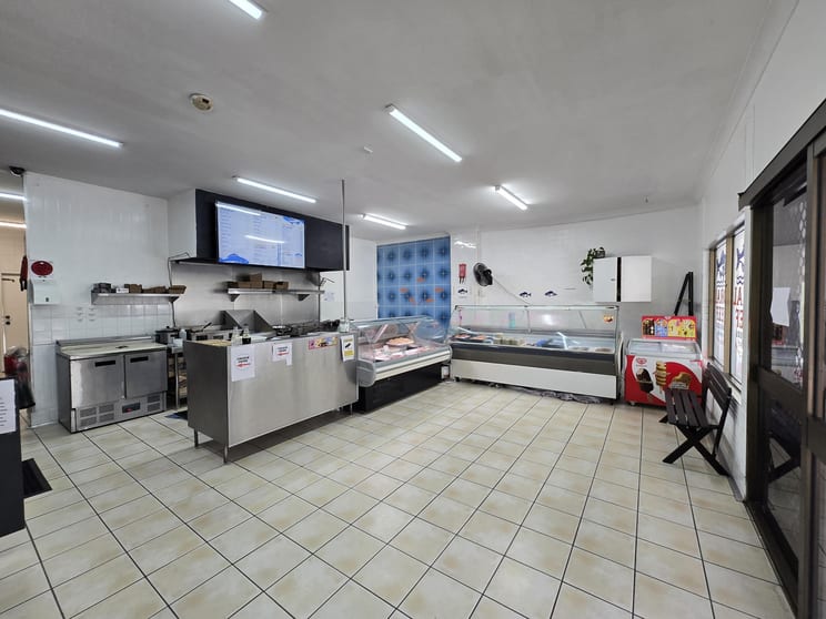 Click to view all images 133 Maidens Brush Road Wyoming NSW 2250 - Image 3