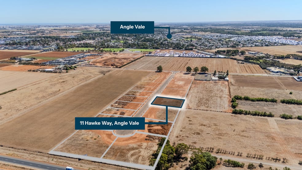 Click to view all images 11 Hawke Way Angle Vale SA 5117 - Image 2