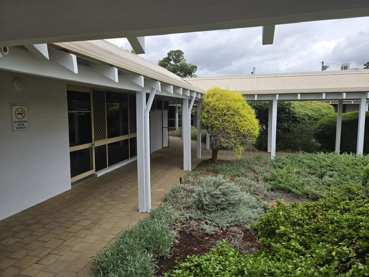 Click to view all images 5/42 Commerce Avenue Armadale WA 6112 - Image 1