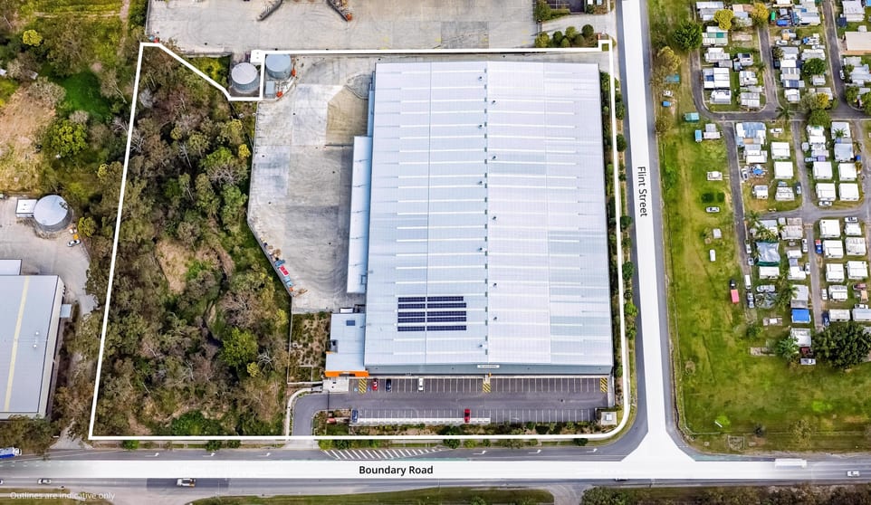 Click to view all images 28 Flint Street Richlands QLD 4077 - Image 2
