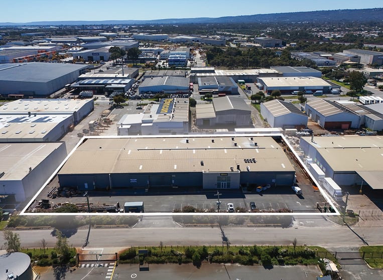 Click to view all images 8 & 16-18 Fargo Way Welshpool WA 6106 - Image 2