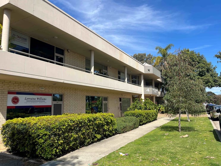 Click to view all images 14/4 Queen Street Bentley WA 6102 - Image 1