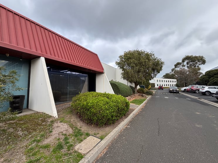 Click to view all images 5/1140 Nepean Highway Mornington VIC 3931 - Image 2