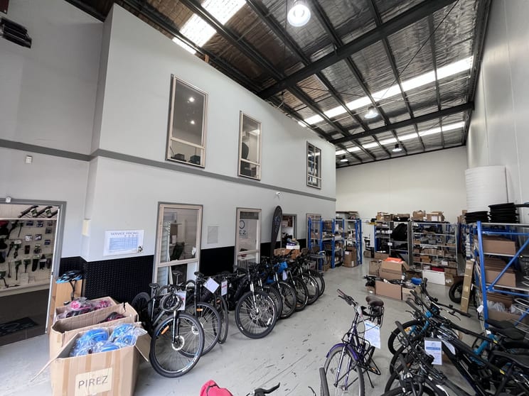 Click to view all images 4/207 Derrimut Drive Derrimut VIC 3026 - Image 3