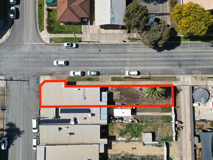 Click to view all images 1/3 Bank St Cobram VIC 3644 - Image 3