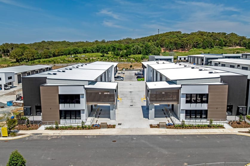 Click to view all images 1/96 Jardine Drive Redland Bay QLD 4165 - Image 2