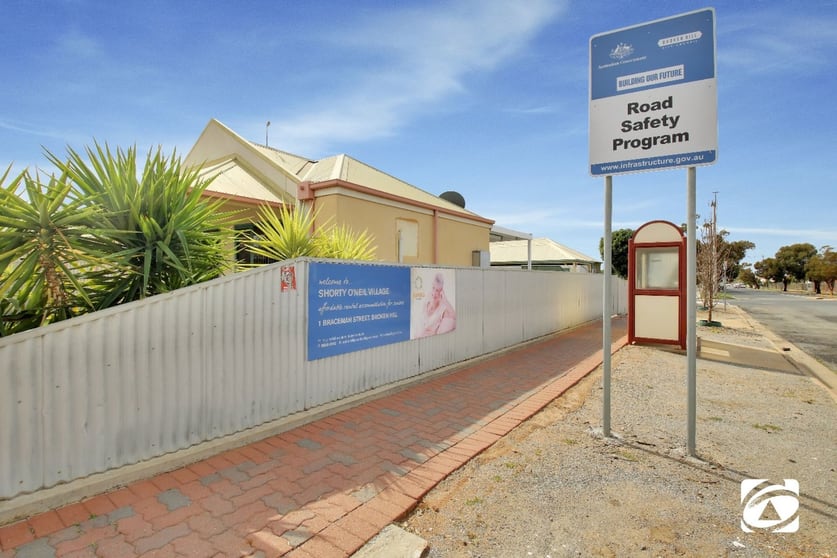 Click to view all images 16 Blende Street Broken Hill NSW 2880 - Image 3