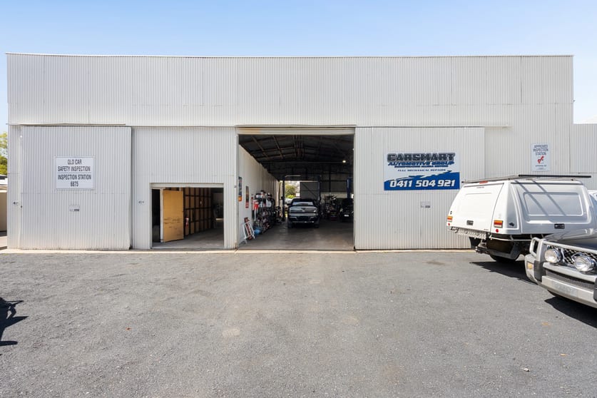 Click to view all images 41 Herbert Street Allora QLD 4362 - Image 3