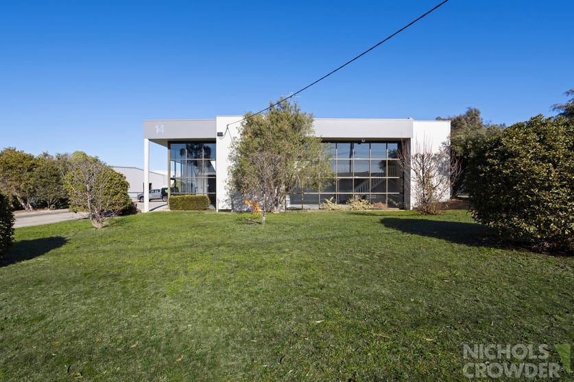 Click to view all images 1/14 Latham Street Mornington VIC 3931 - Image 1