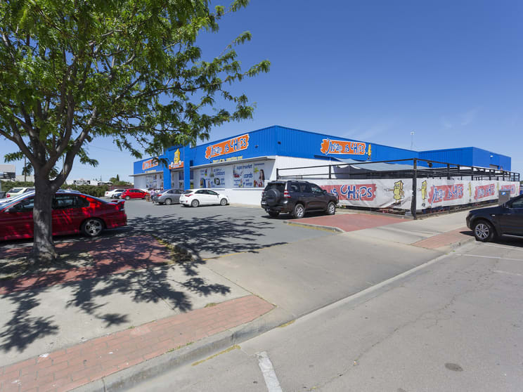 Click to view all images 146-150 Annesley Street Echuca VIC 3564 - Image 3