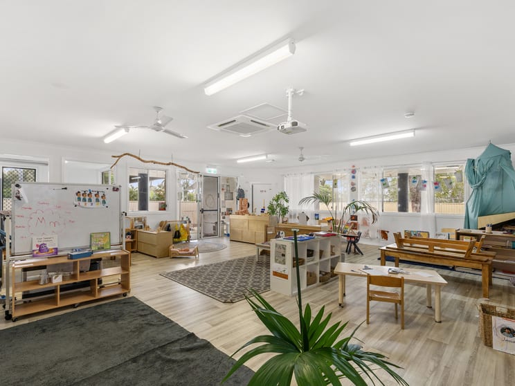 Click to view all images 36 Flamingo Drive Albany Creek QLD 4035 - Image 3