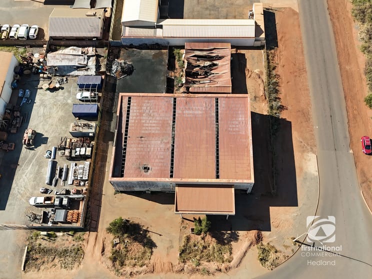 Click to view all images 8 Harwell Way Wedgefield WA 6721 - Image 2