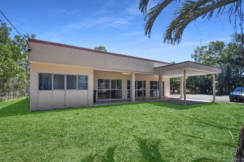 Click to view all images 67 Frank Randell Drive Cungulla QLD 4816 - Image 3
