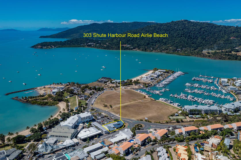 Click to view all images 303 Shute Harbour Road Airlie Beach QLD 4802 - Image 3