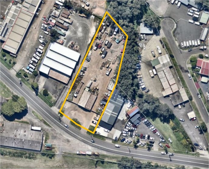 Click to view all images 114 Industrial Road Oak Flats NSW 2529 - Image 1