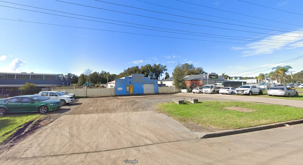 Click to view all images 114 Industrial Road Oak Flats NSW 2529 - Image 3