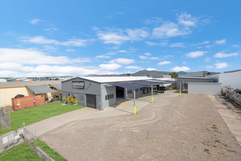 Click to view all images 12 Hamill Street Garbutt QLD 4814 - Image 2