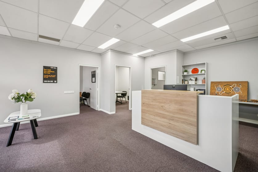 Click to view all images 3 & 4/262 Maude Street Shepparton VIC 3630 - Image 3
