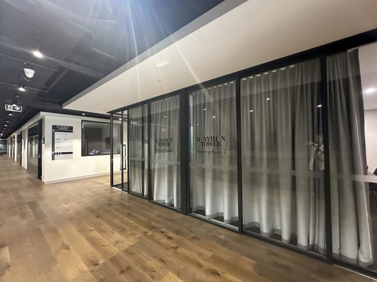 Click to view all images Level 1 Suite 111/159 Mann Street Gosford NSW 2250 - Image 3