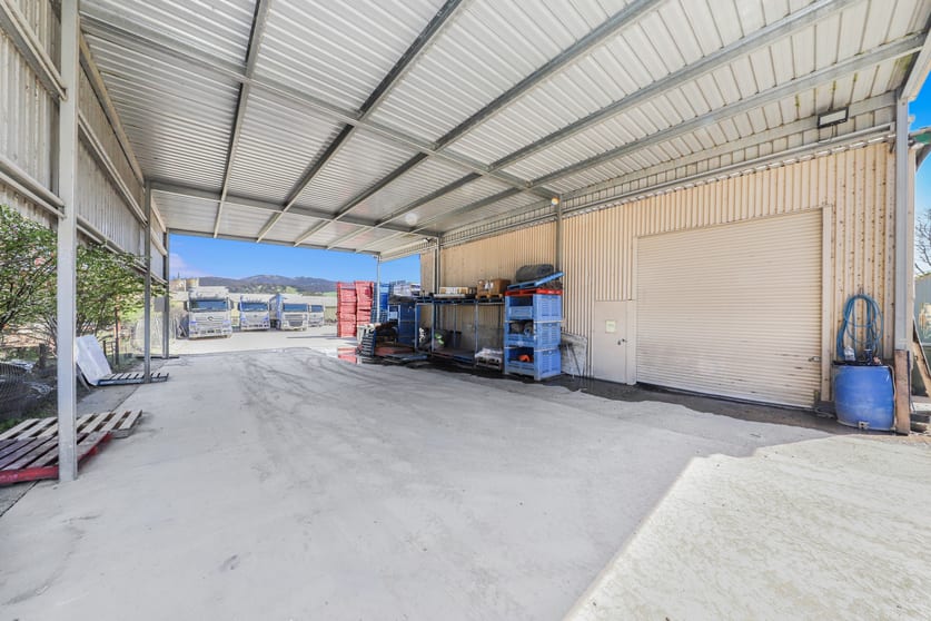 15-17 Boundary Street Tumut NSW 2720 - Image 3