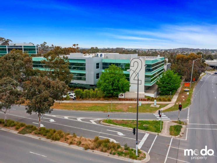 Click to view all images 8/2 Enterprise Drive Bundoora VIC 3083 - Image 3