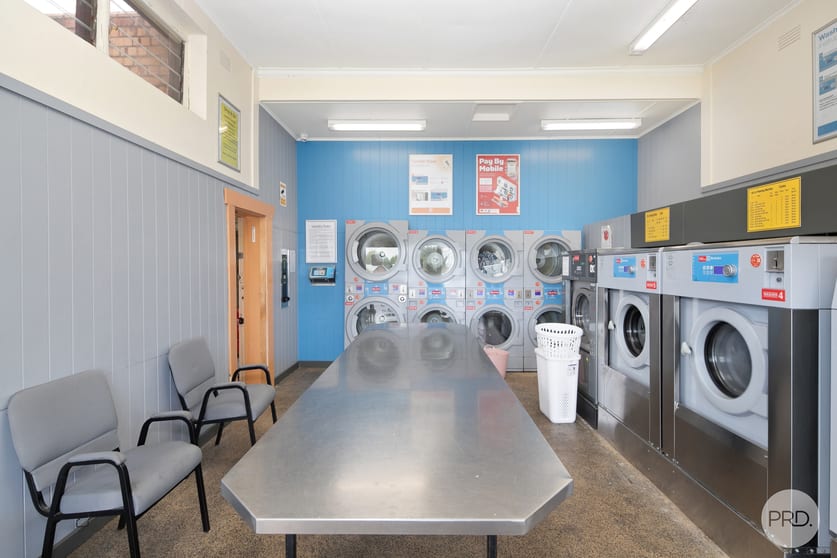 Click to view all images 710B Skipton Street Redan VIC 3350 - Image 3