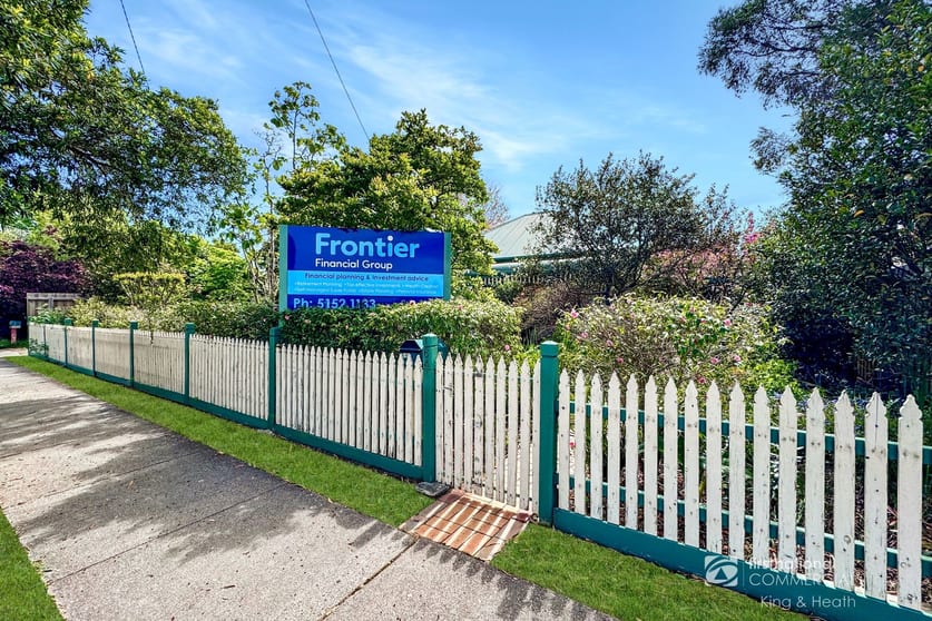 Click to view all images 164 Macleod Street Bairnsdale VIC 3875 - Image 2