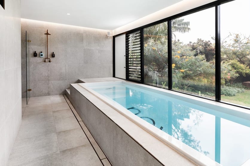 50 Barrenjoey Road Mona Vale NSW 2103 - Image 2
