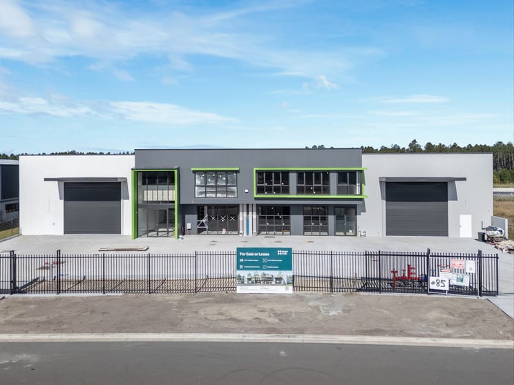 Click to view all images 85 Camfield Drive Heatherbrae NSW 2324 - Image 2