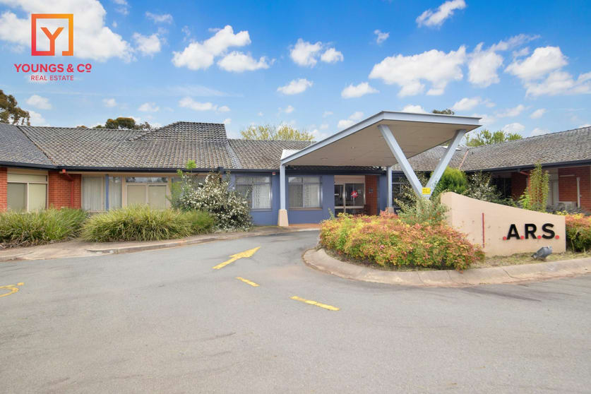Click to view all images 38 Impey St Murchison VIC 3610 - Image 2