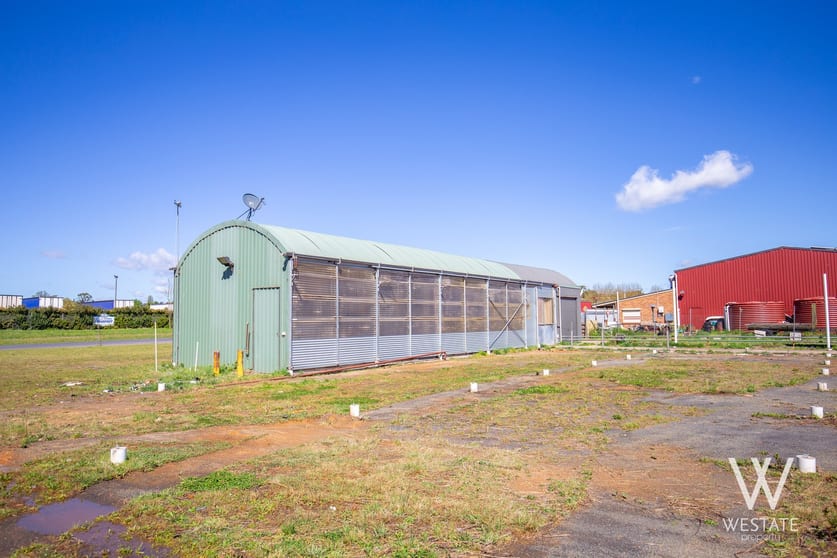 Click to view all images 72 Albion Street Oberon NSW 2787 - Image 2