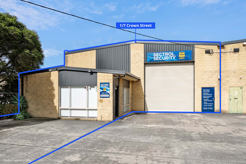 Click to view all images 1/7 Crown Street South Geelong VIC 3220 - Image 1