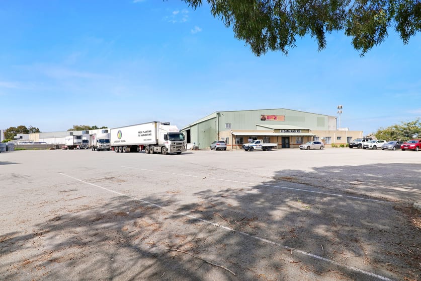 8 Catalano Road Canning Vale WA 6155 - Image 2