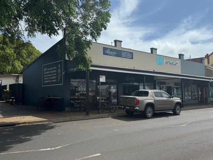 Click to view all images 85 Main Street Alstonville NSW 2477 - Image 2