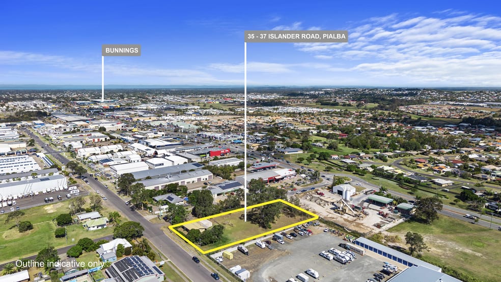 Click to view all images 35-37 Islander Road Pialba QLD 4655 - Image 2