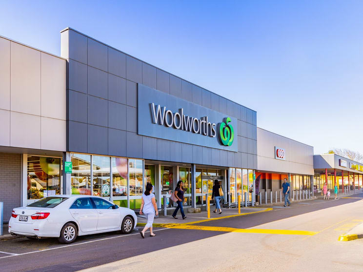 Woolworths, 145 Commercial Street East Mount Gambier SA 5290 - Image 1