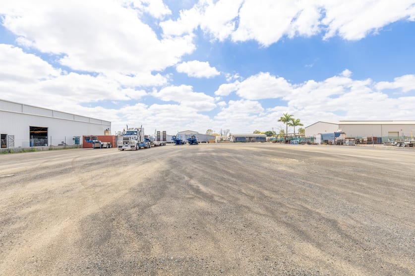 53-55 Industrial Drive Emerald QLD 4720 - Image 2
