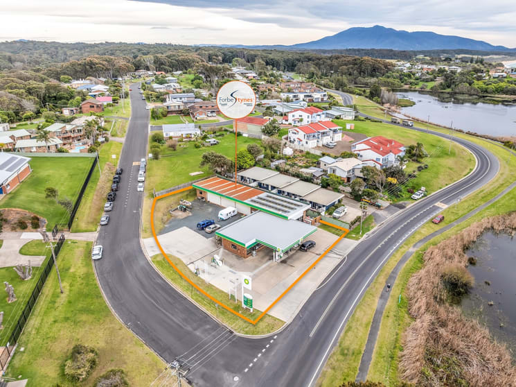 Click to view all images BP/8 Wallaga Lake Road Bermagui NSW 2546 - Image 2