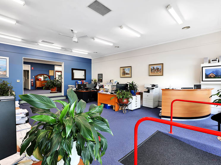 Click to view all images 11 Station Street Mittagong NSW 2575 - Image 2