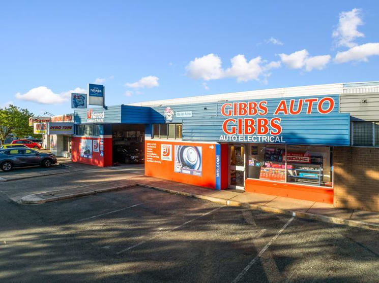 Click to view all images Unit 2/55 Nettlefold Street Belconnen ACT 2617 - Image 1
