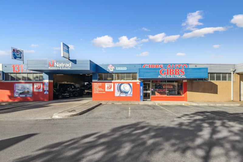Click to view all images Unit 2/55 Nettlefold Street Belconnen ACT 2617 - Image 3