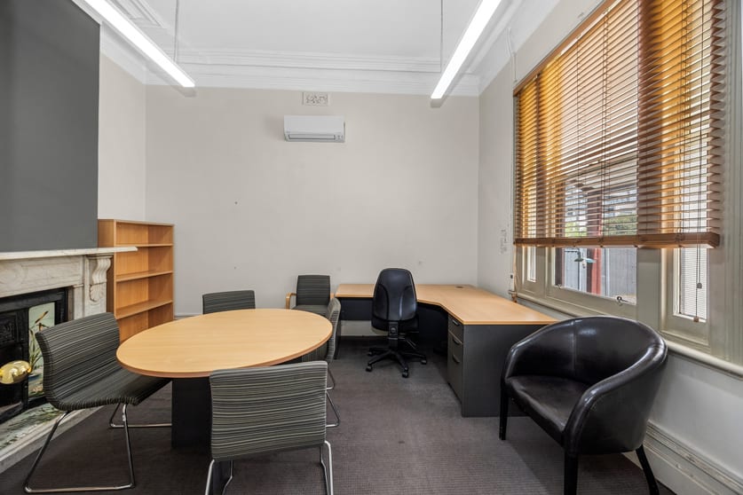 Click to view all images 85 Cowper Street Footscray VIC 3011 - Image 3