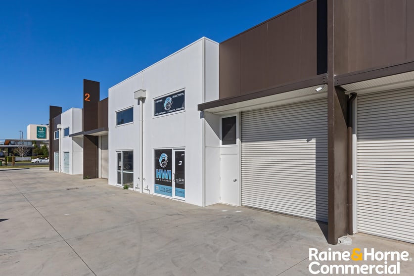 Click to view all images 3/135 Fernleigh Road Wagga Wagga NSW 2650 - Image 1